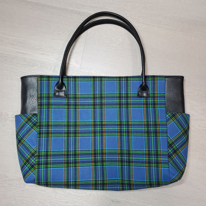Bag Kit - Quilting Supplies online, Canadian Company Flannel Plaid Tote
